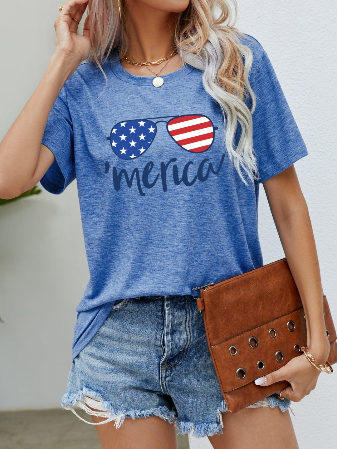 US Flag Glasses Graphic Tee - BELLATRENDZ