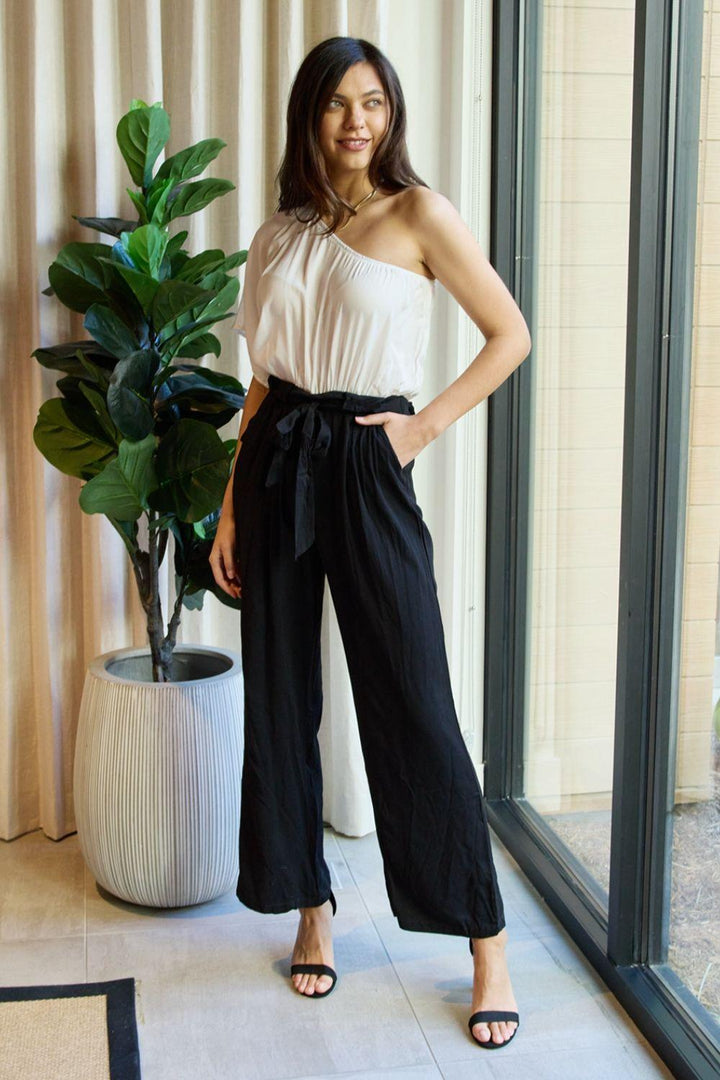 Dress Day Marvelous in Manhattan One-Shoulder Jumpsuit in White/Black - BELLATRENDZ