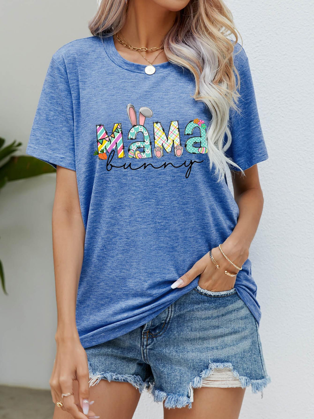 MAMA BUNNY Easter Graphic Tee - BELLATRENDZ