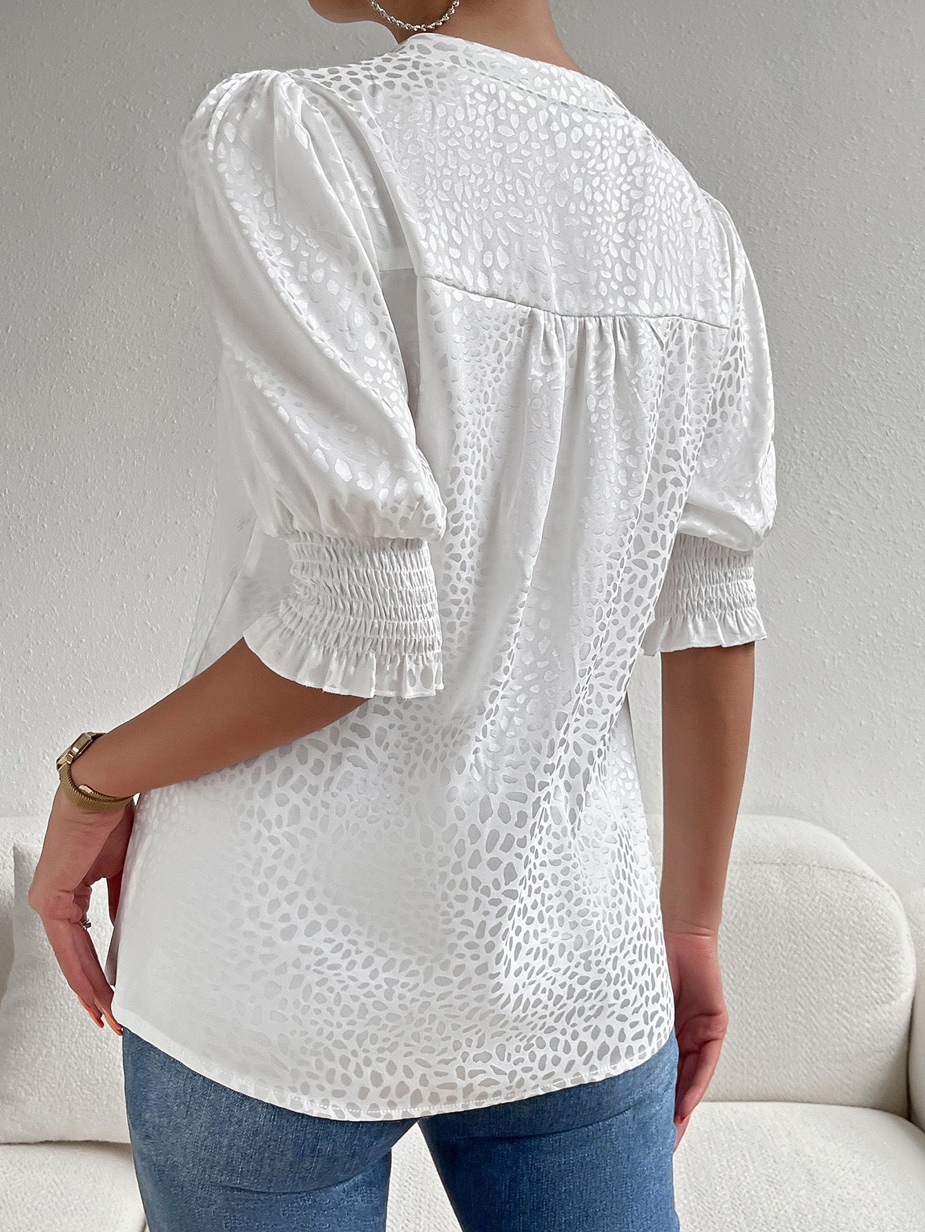 Printed Notched Neck Puff Sleeve Top