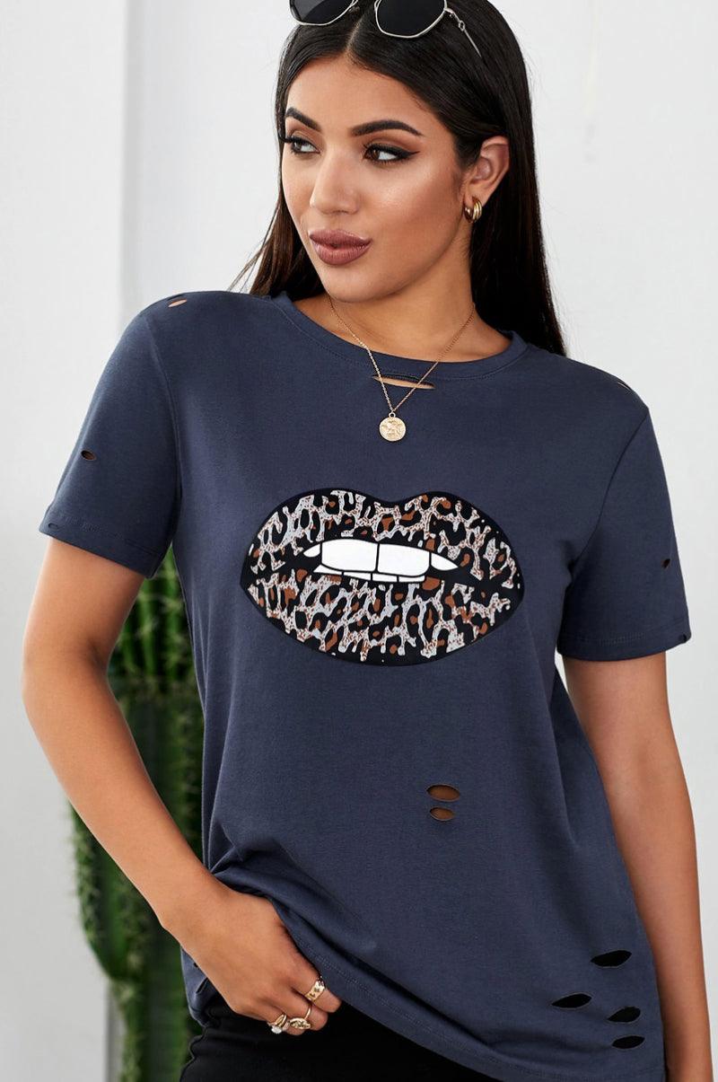 Leopard Lip Distressed T-Shirt - BELLATRENDZ