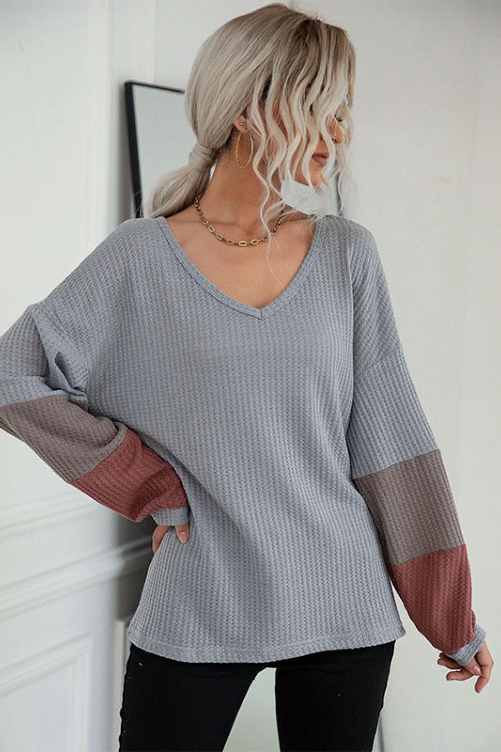 Color Block Sleeve Waffle Knit Tee - BELLATRENDZ