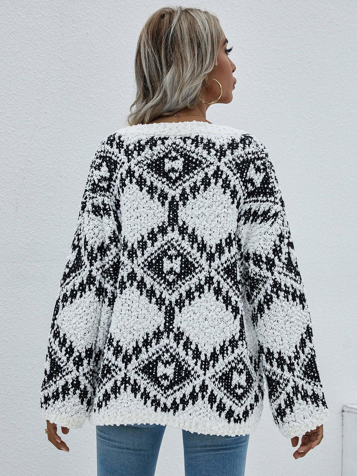Geometric Print Chunky Knit Sweater - BELLATRENDZ